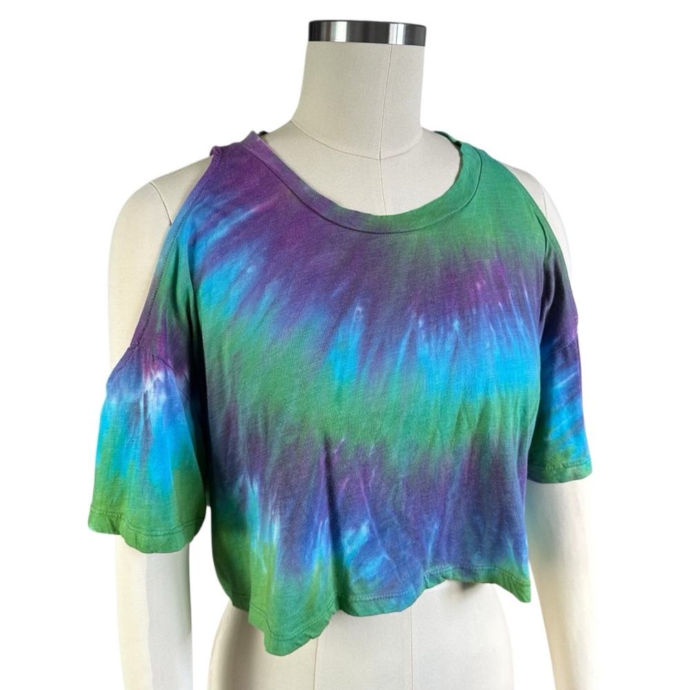 Tie-Dye Cold Shoulder Crop Top - Green/Purple/Blue